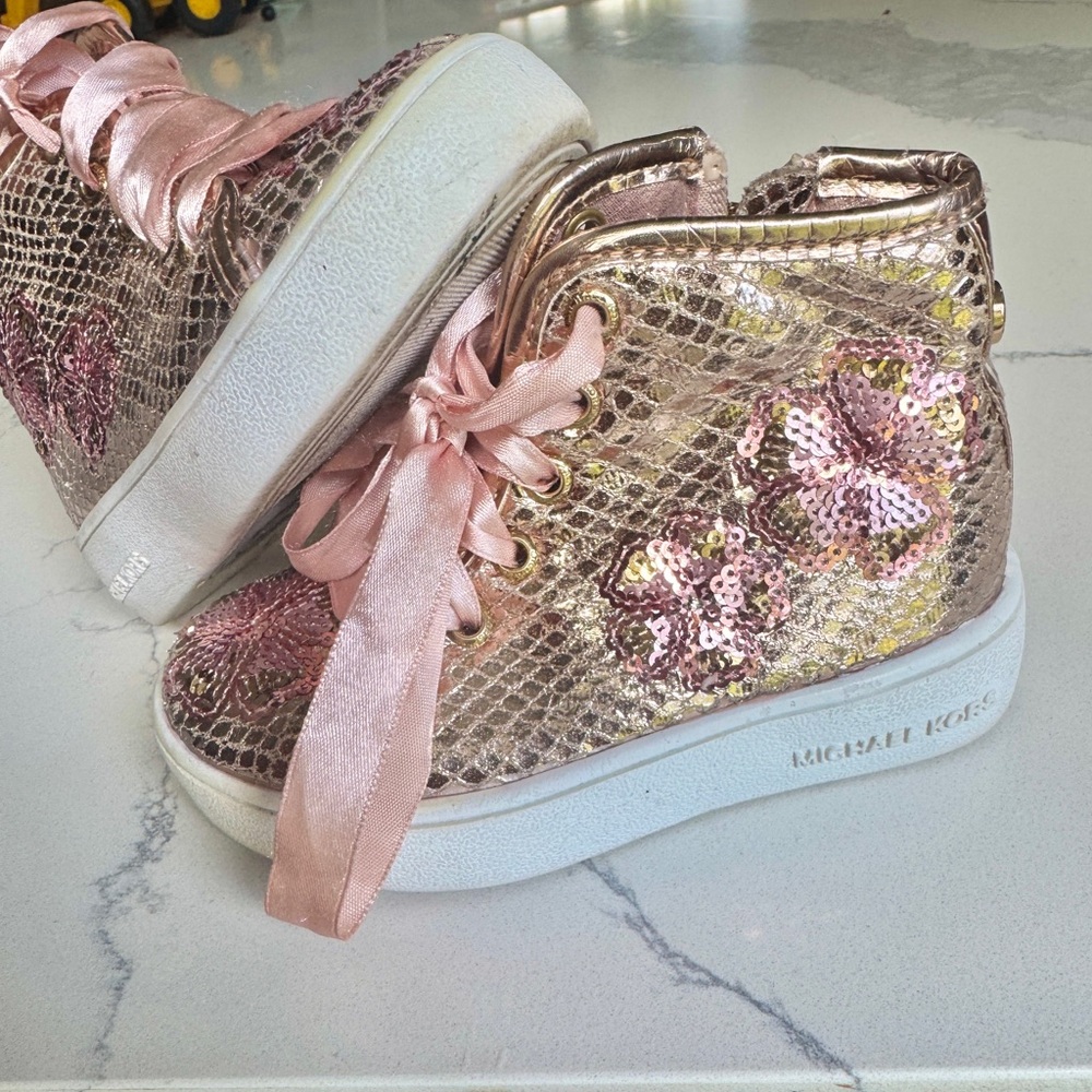 Michael Kors Rose Gold Sequin Sparkle High-Tops Girls Sneakers Size 6